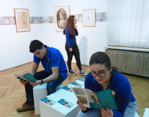 Savremena Students - When women became citizens exhibition 1