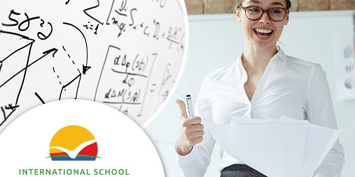 profesorka drži predavanje o vektorima